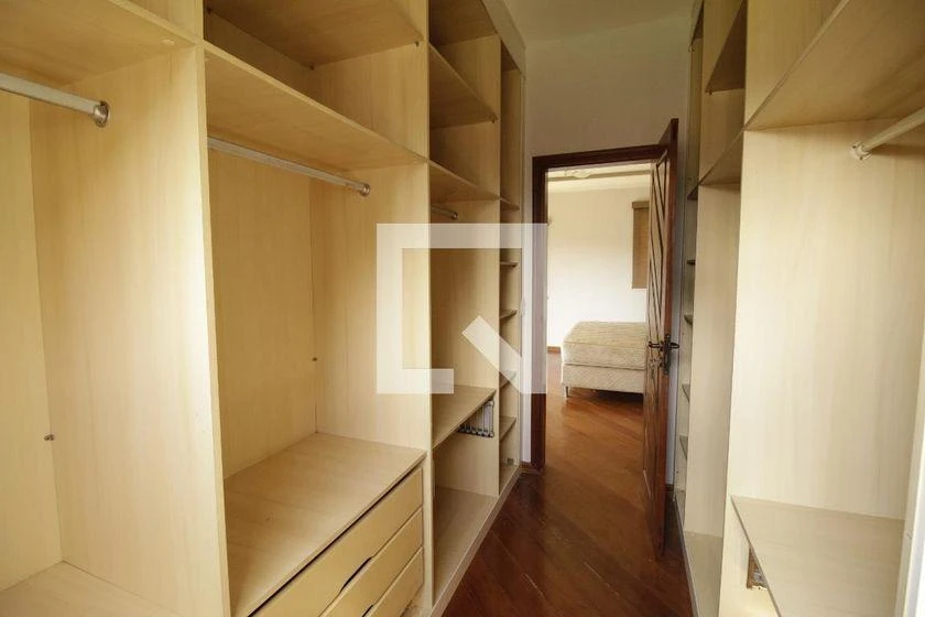 Casa de 700 m² com 3 quartos e 4 banheiros — photo 39