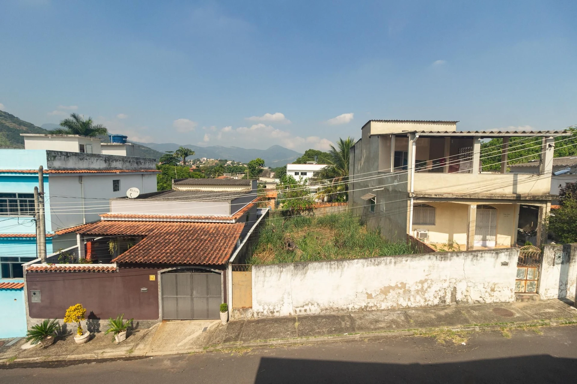 House, 80 m², with a grill on the balcony — photo 11