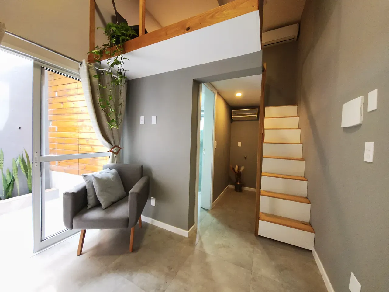 Home office in a one-bedroom apartment, 27 m² — photo 12
