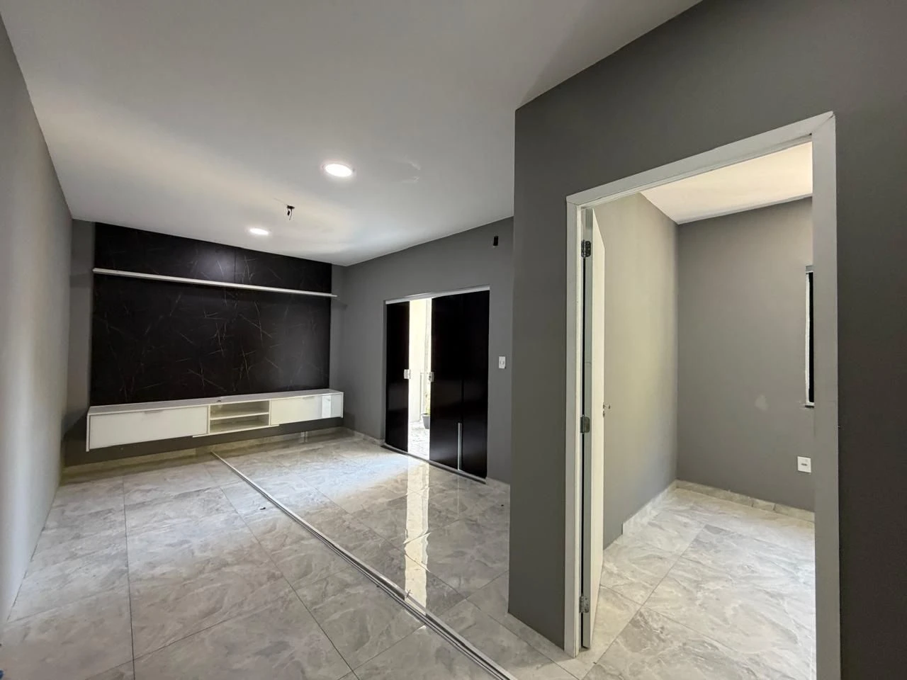 Casa em condomínio com 5 quartos e cozinha integrada — photo 4