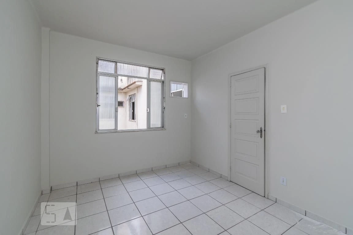 Unfurnished 1-bedroom apartment with 1 bathroom — photo 18