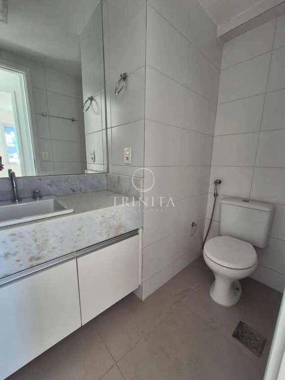 2-bedroom 2-bath apartment with open-plan kitchen and balcony — photo 23