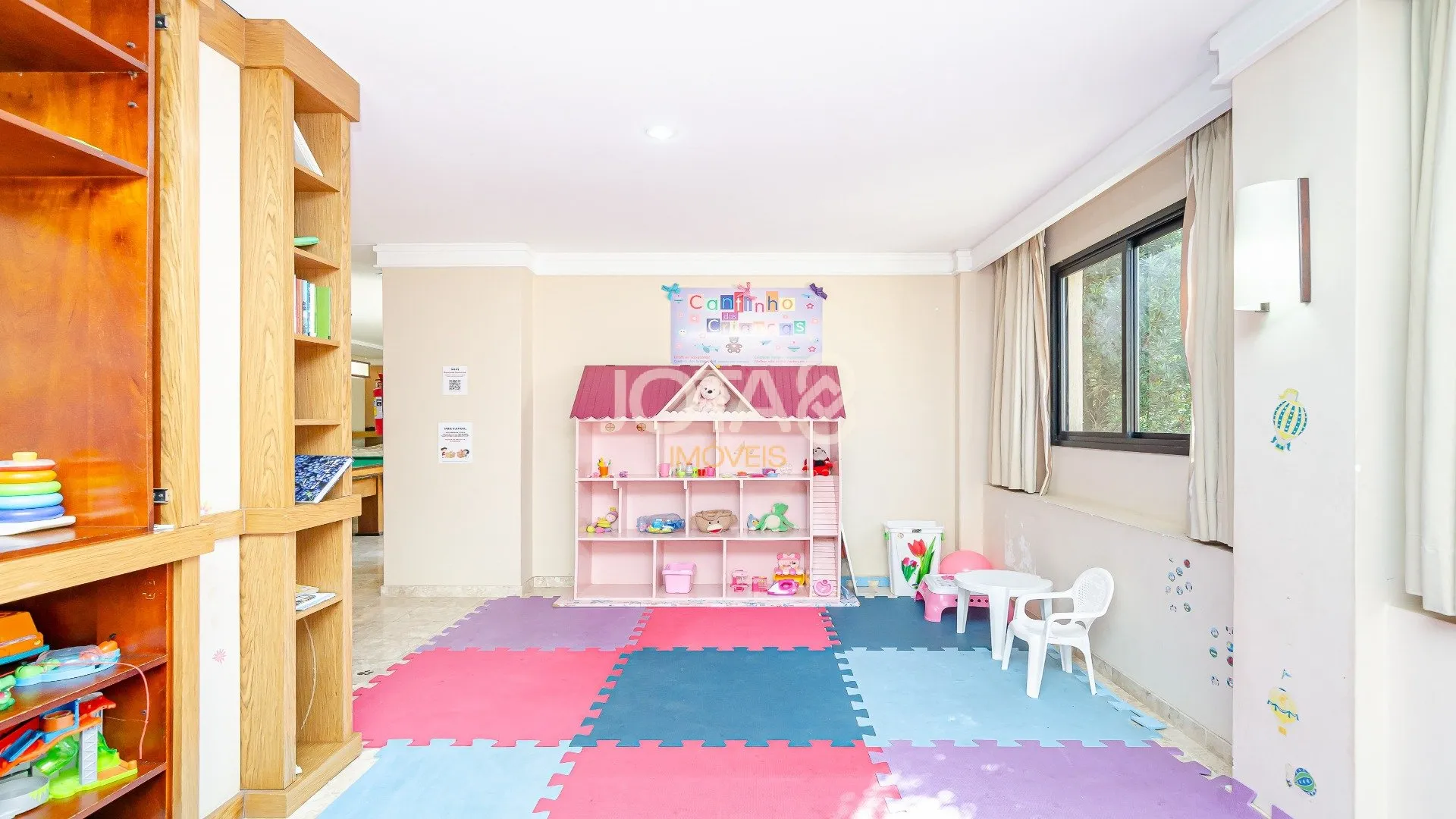 Apartamento de 3 dormitorios con balcón y 2 plazas, 109 m² — photo 31
