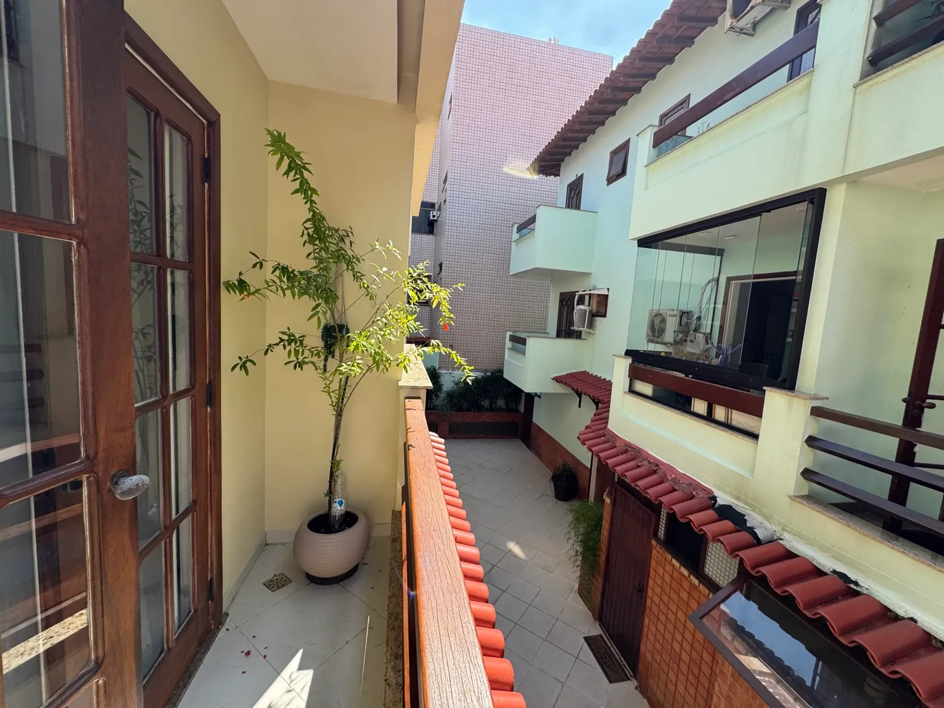 Duplex house with 3 bedrooms and 2 parking spaces — photo 40
