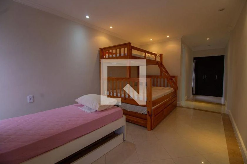 400 m² apartment with 5 en-suite bedrooms and 3 parking — photo 16