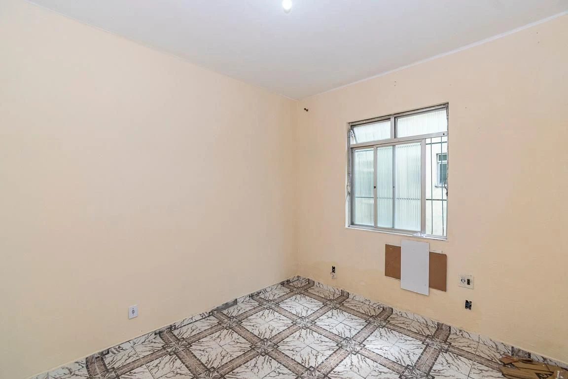 Apartamento sin amueblar con 1 dormitorio y zona de lavado — photo 16