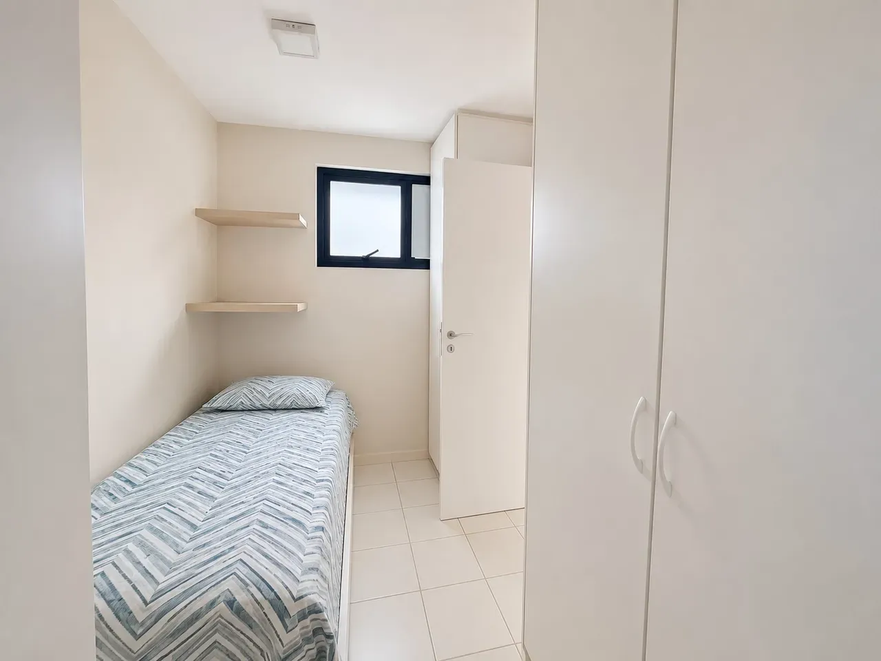 165 m² apartment with 4 bedrooms and 4 bathrooms — photo 27