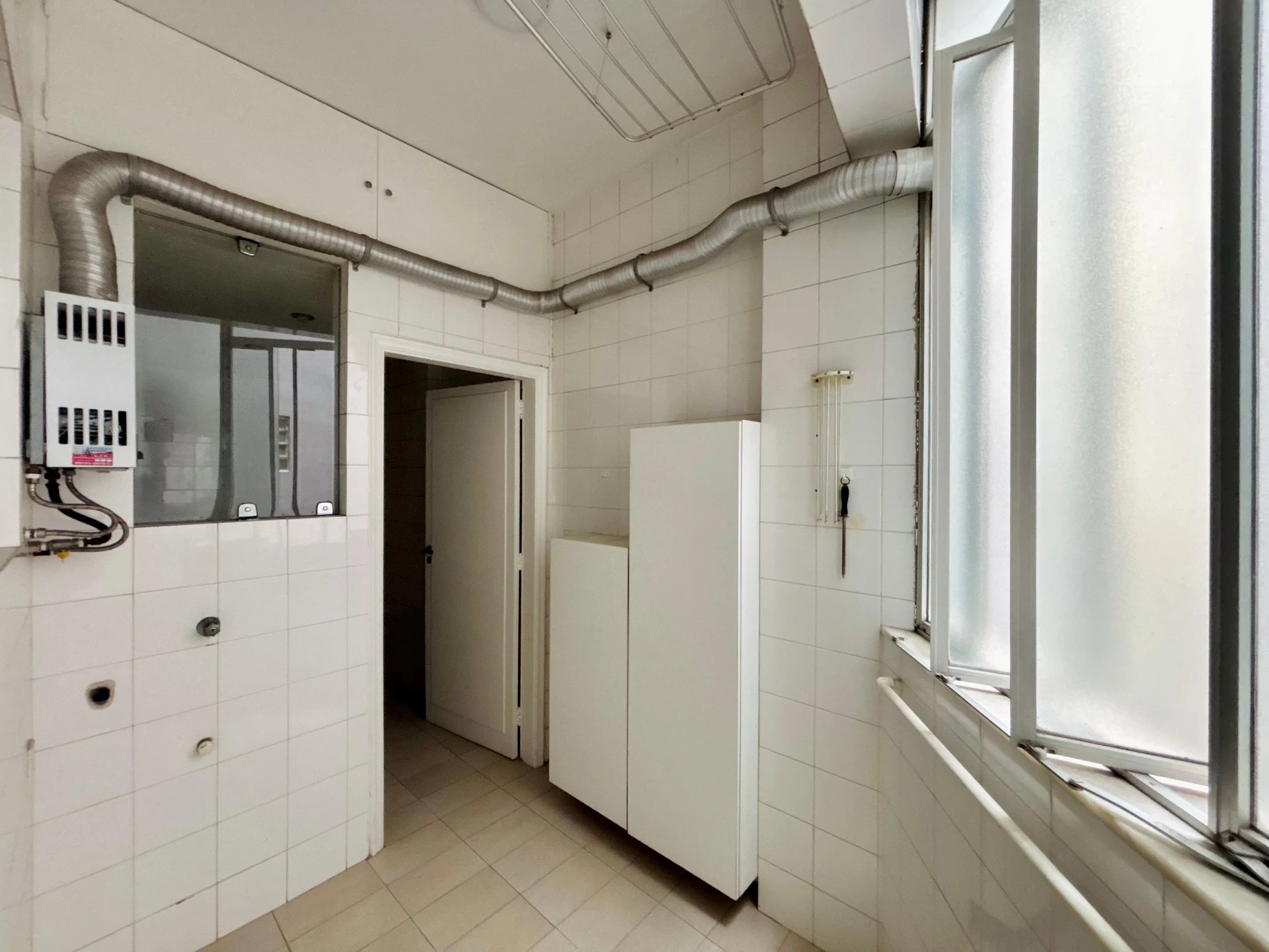 3-bedroom apartment with a jacuzzi in Rio de Janeiro — photo 22