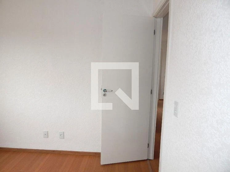 Деревянный пол или ламинат и 2 спальни: квартира 45 м² — photo 12