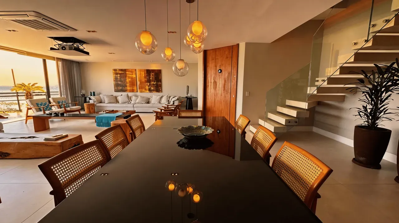 4-bedroom apartment with 5 bathrooms and open-plan kitchen — photo 22