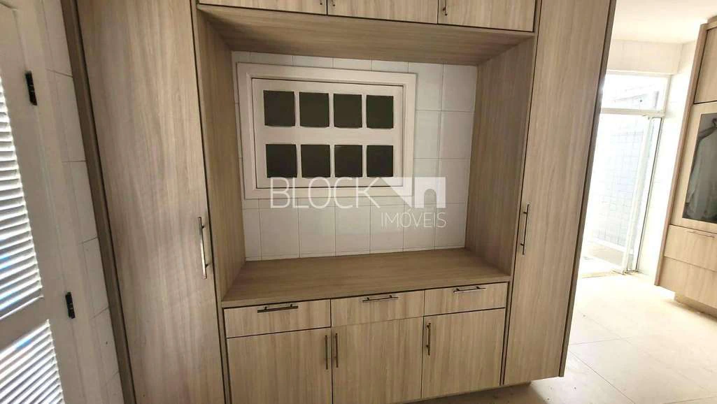 600 m² house with 4 bedrooms and 3 en-suite bathrooms — photo 17