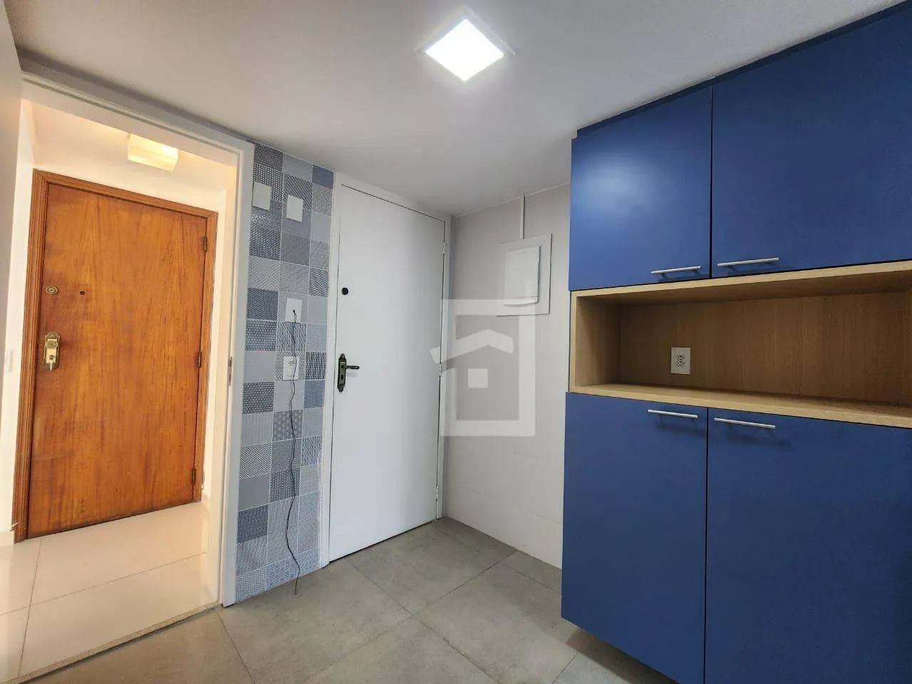 197 m² apartment on the 22nd floor with a private garden — photo 19