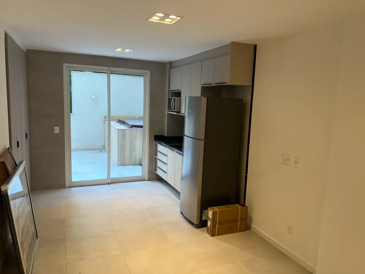 Furnished apartment, 68 m², with a grill on the balcony — photo 8