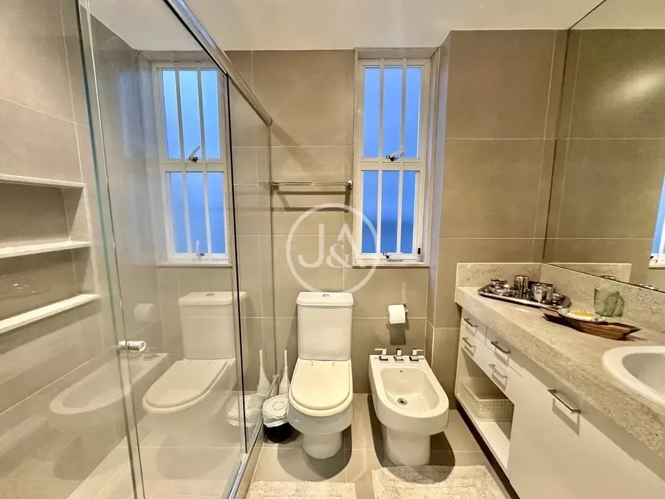 Apartamento amueblado con 3 dormitorios y cocina abierta — photo 3