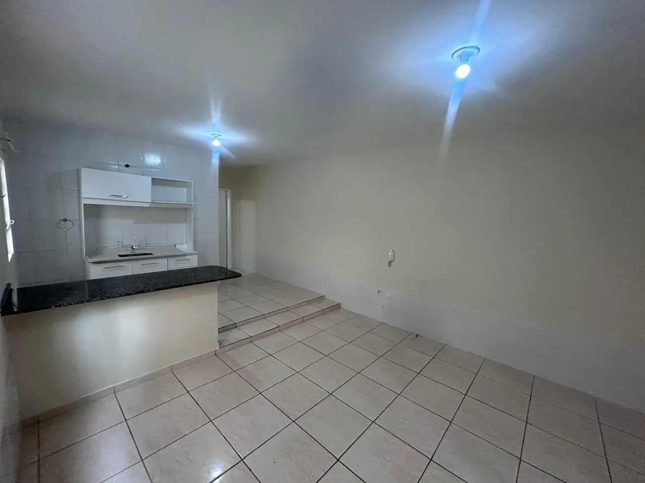 1-bedroom apartment 40 m² with a glass shower enclosure — photo 2