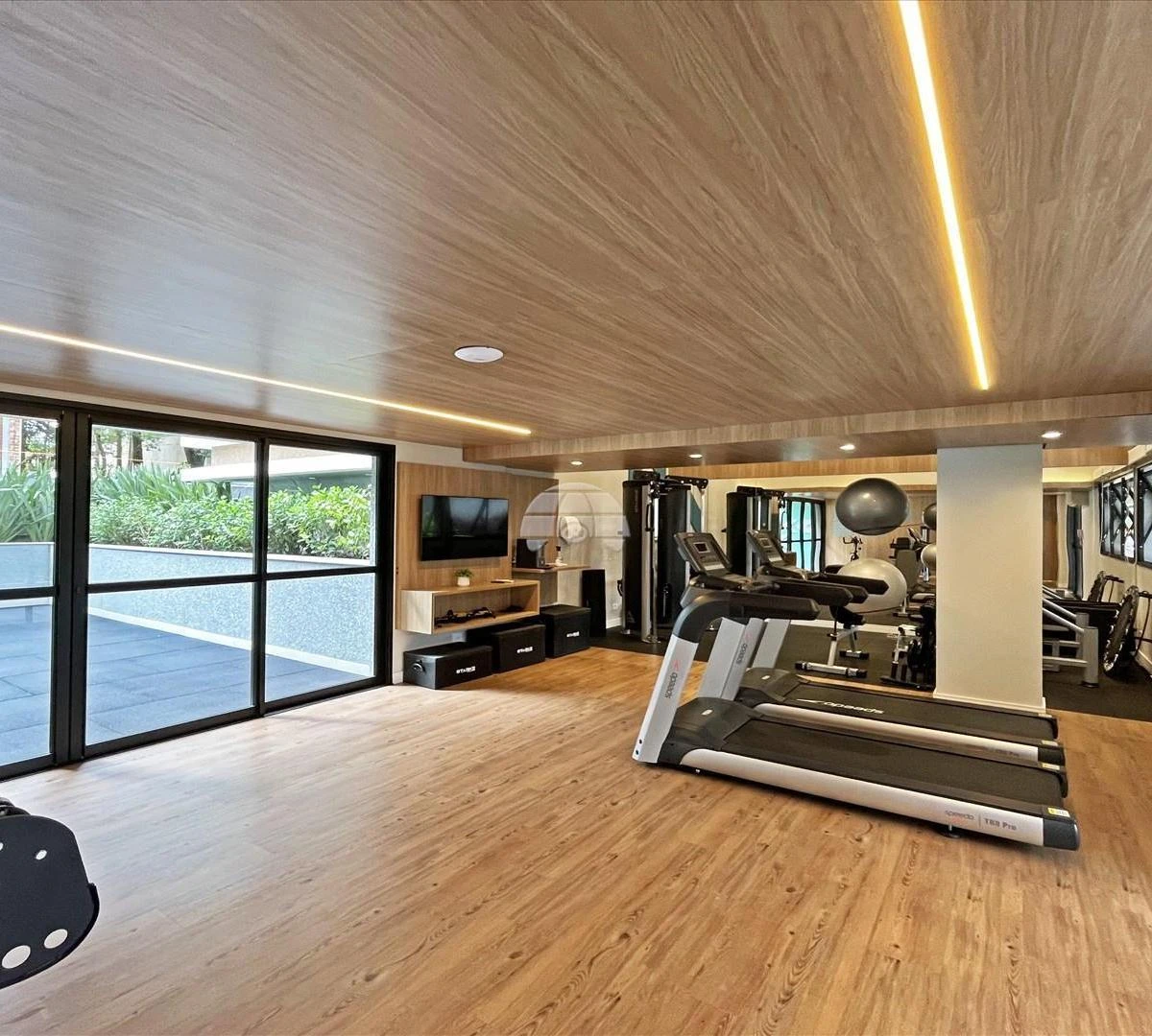 Apartment, 80 m², with a grill on the balcony — photo 36