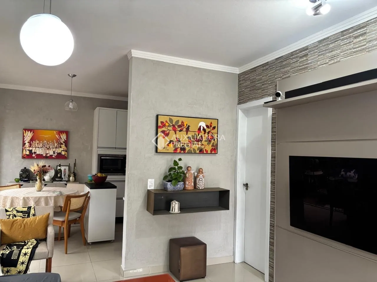 Furnished house with 3 bedrooms and open-plan kitchen — photo 11