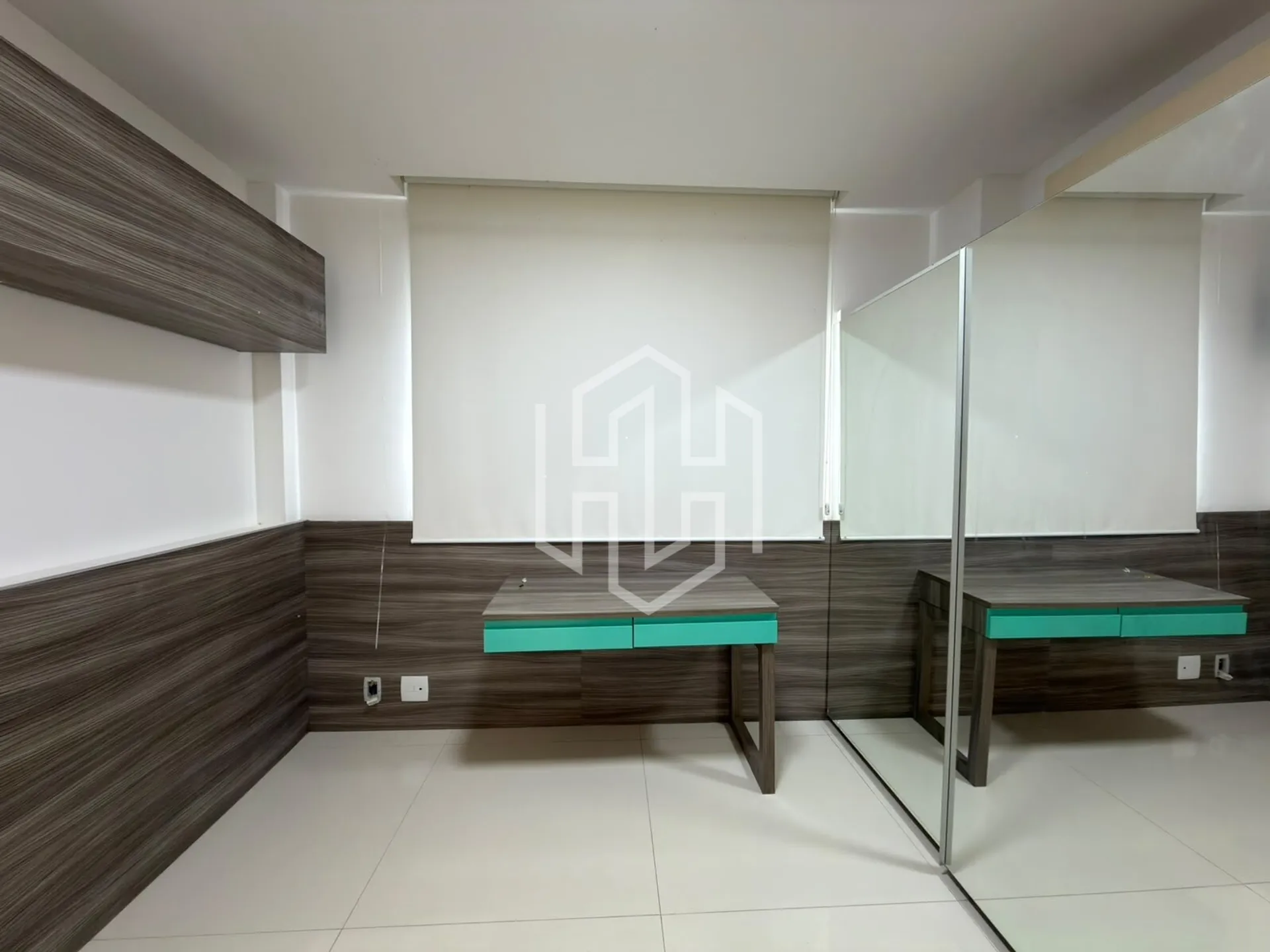 House, 220 m², with a grill on the balcony — photo 3
