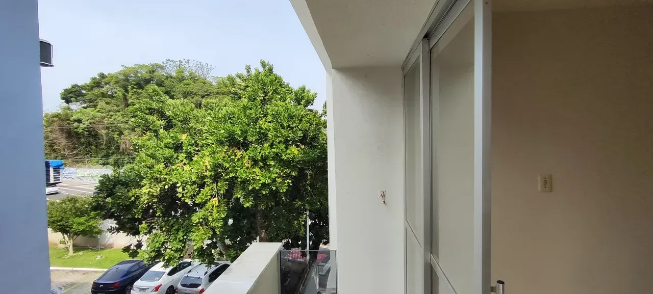 2-bedroom apartment with a home office in Florianópolis — photo 6