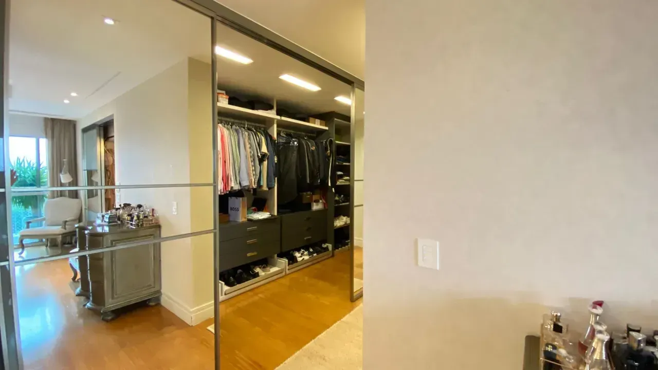 Apartamento de 256 m² com 4 suítes e 5 banheiros — photo 21