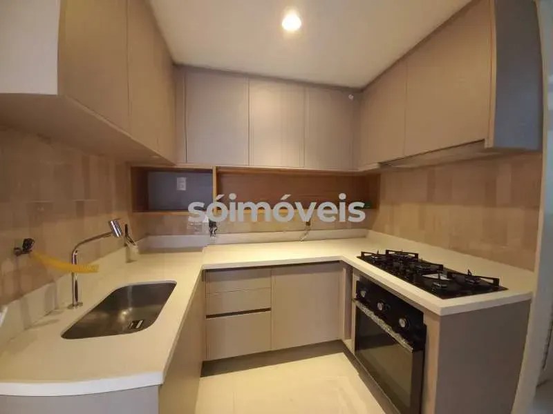 2-bedroom apartment with open-plan kitchen and gas — photo 2