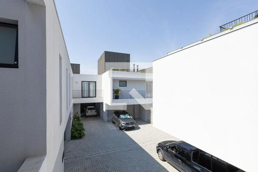 Furnished house with 3 en-suites and 2 parking spots — photo 48