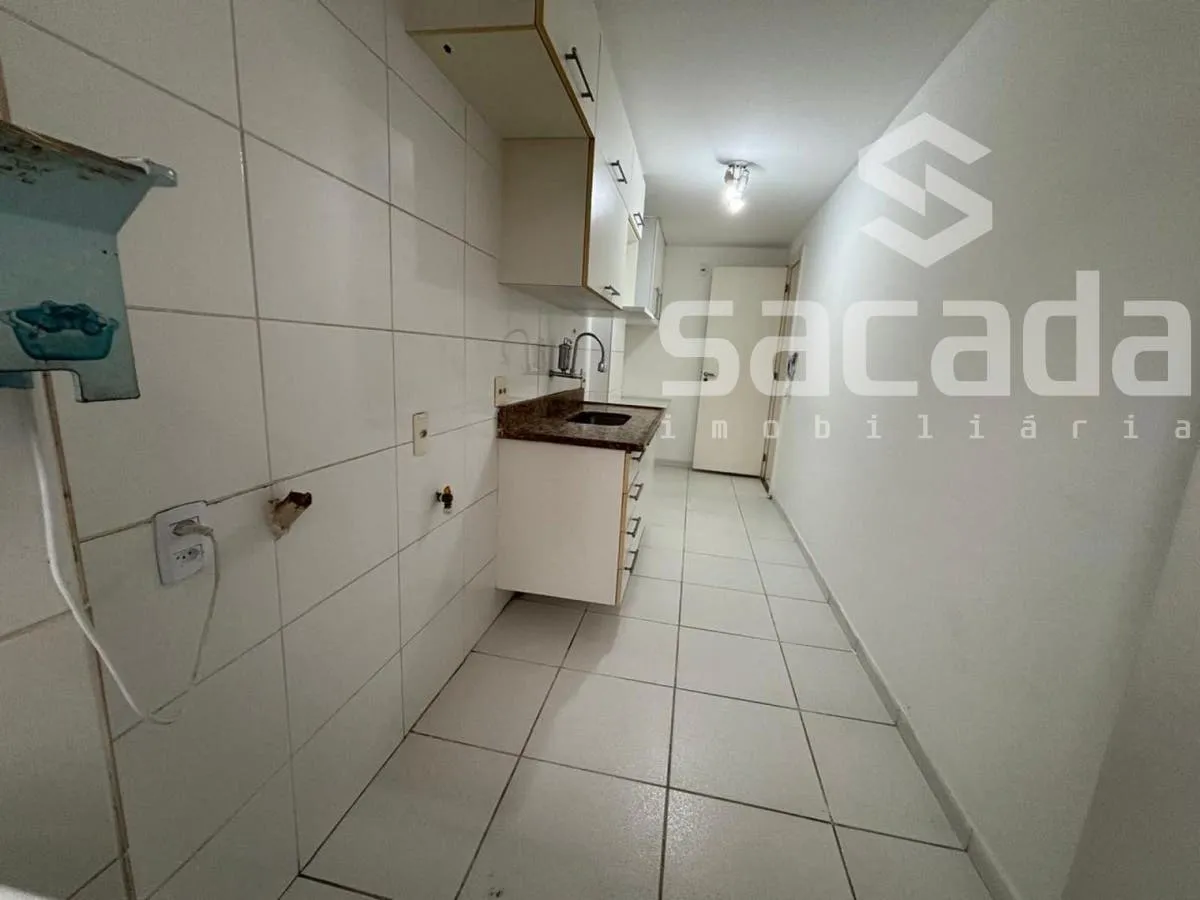 Балкон с грилем и 3 спальни: квартира 131 м² — photo 11