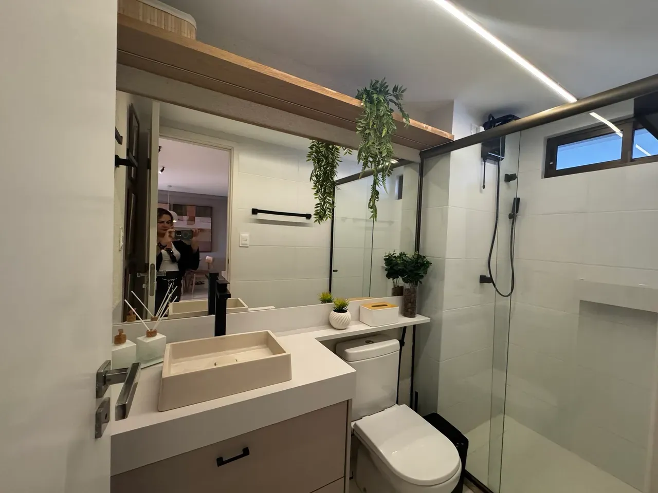 Робоче місце та 2 спальні: квартира 65 м² — photo 10