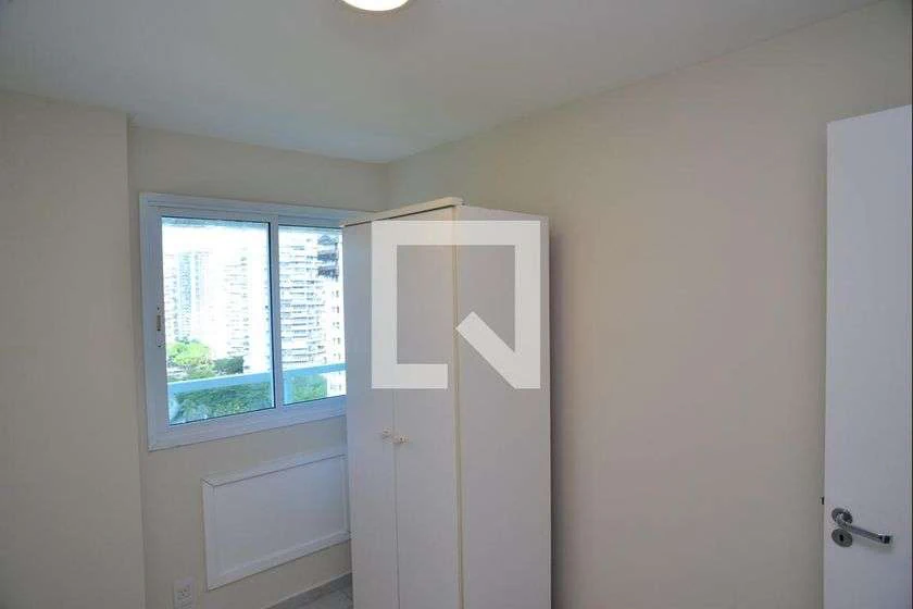 65 m² apartment with 2 bedrooms and a balcony — photo 12