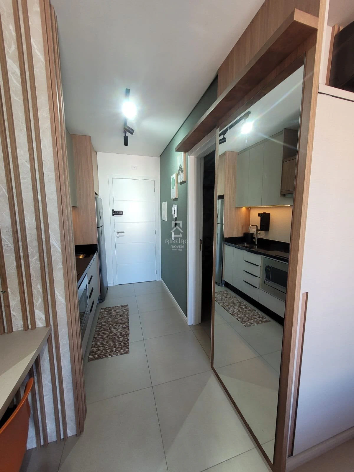 One-bedroom apartment with a home office in Curitiba — photo 23
