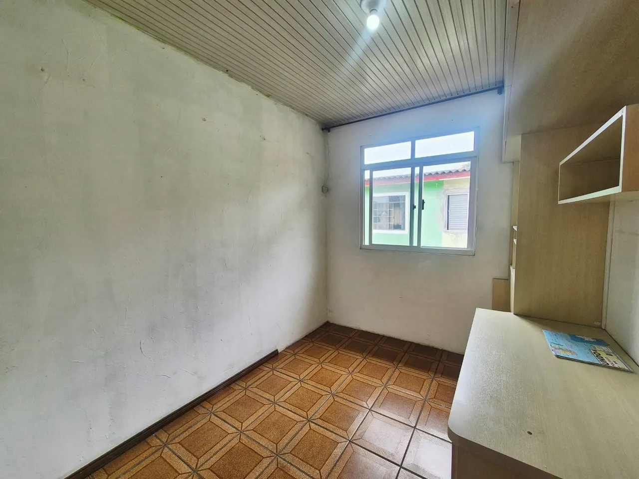 Home office in a 3-bedroom apartment, 47 m² — photo 4