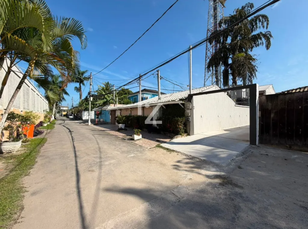 House with 4 bedrooms and 3 bathrooms, 3 parking spots — photo 35