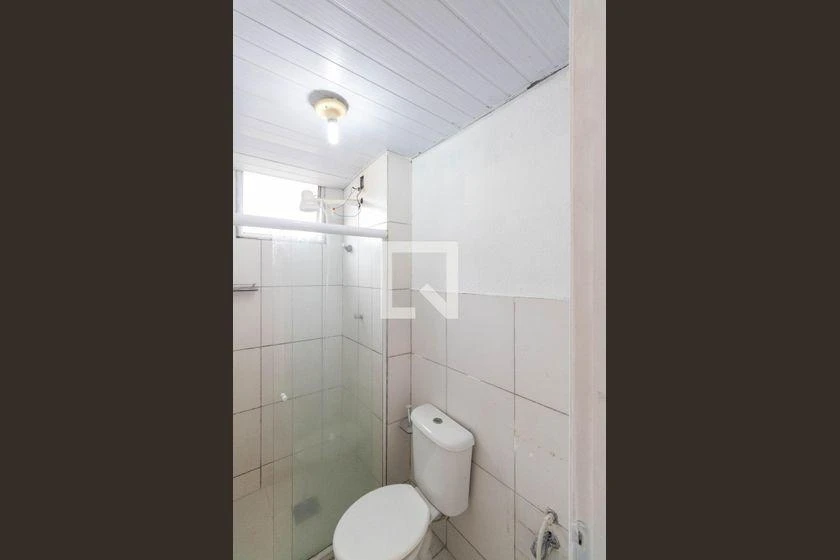 Apartamento de 2 quartos em condomínio com piscina — photo 24