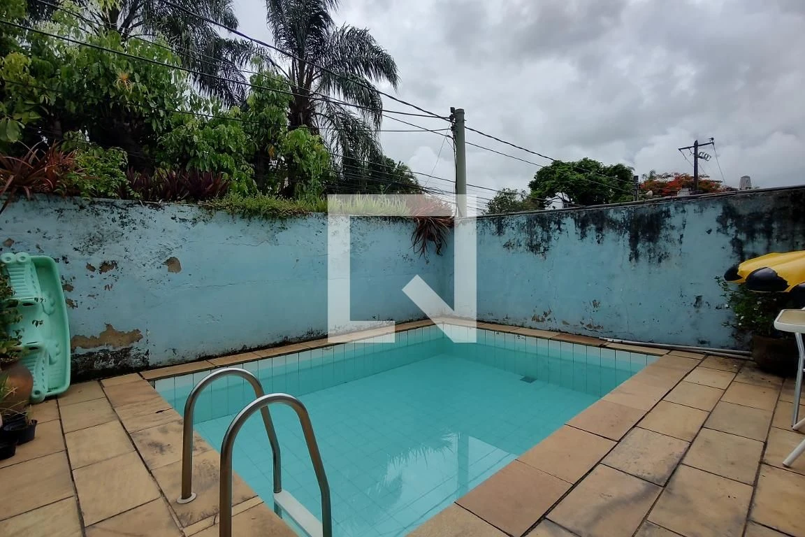 Furnished house with 3 bedrooms, private garden and 2 spots — photo 26