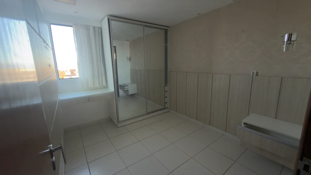 Unfurnished apartment with 2 bedrooms and 2 bathrooms — photo 6