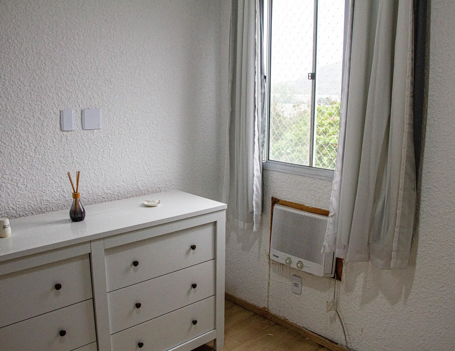 2-bedroom apartment with balcony and open-plan kitchen — photo 6