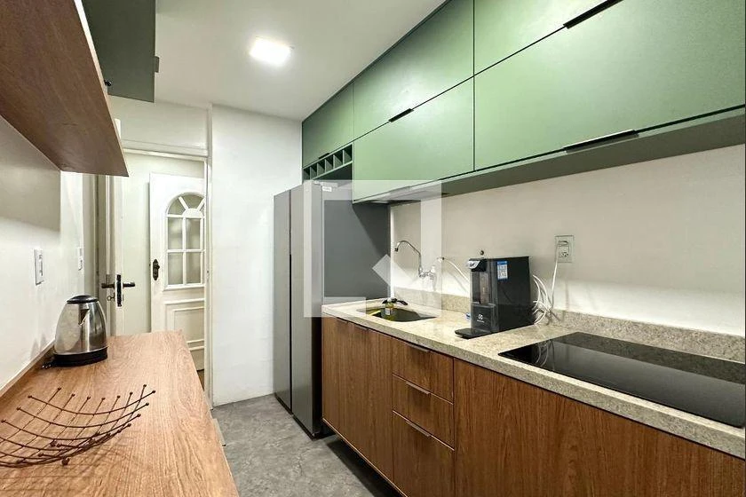 3-bedroom apartment with a walk-in closet in Rio de Janeiro — photo 25