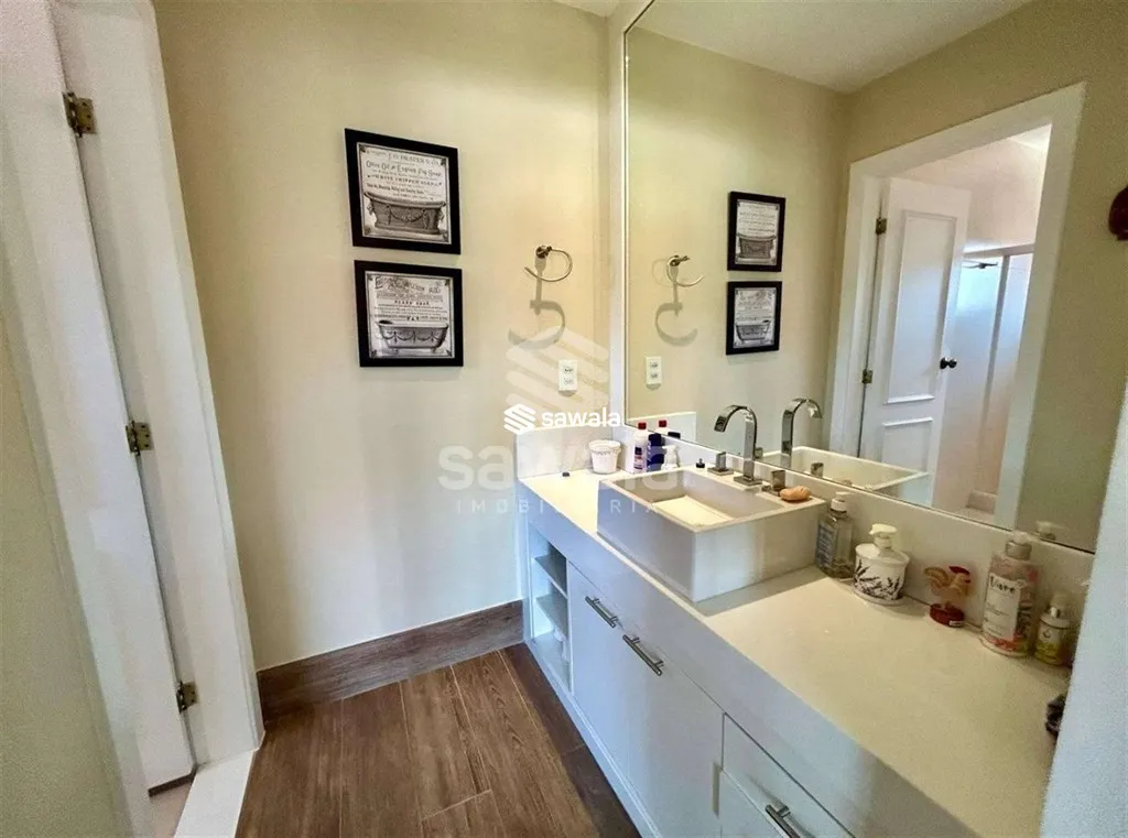 Furnished house with 600 m², 3 bedrooms and 5 baths — photo 42