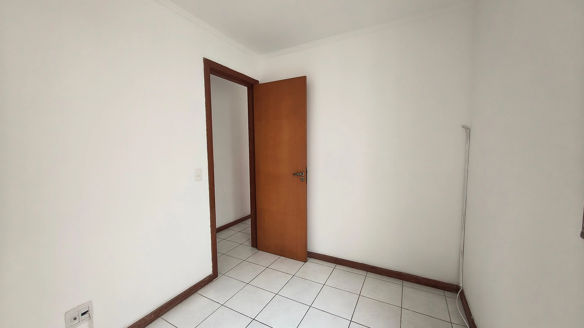 3-bedroom apartment in a building with a pool — photo 30