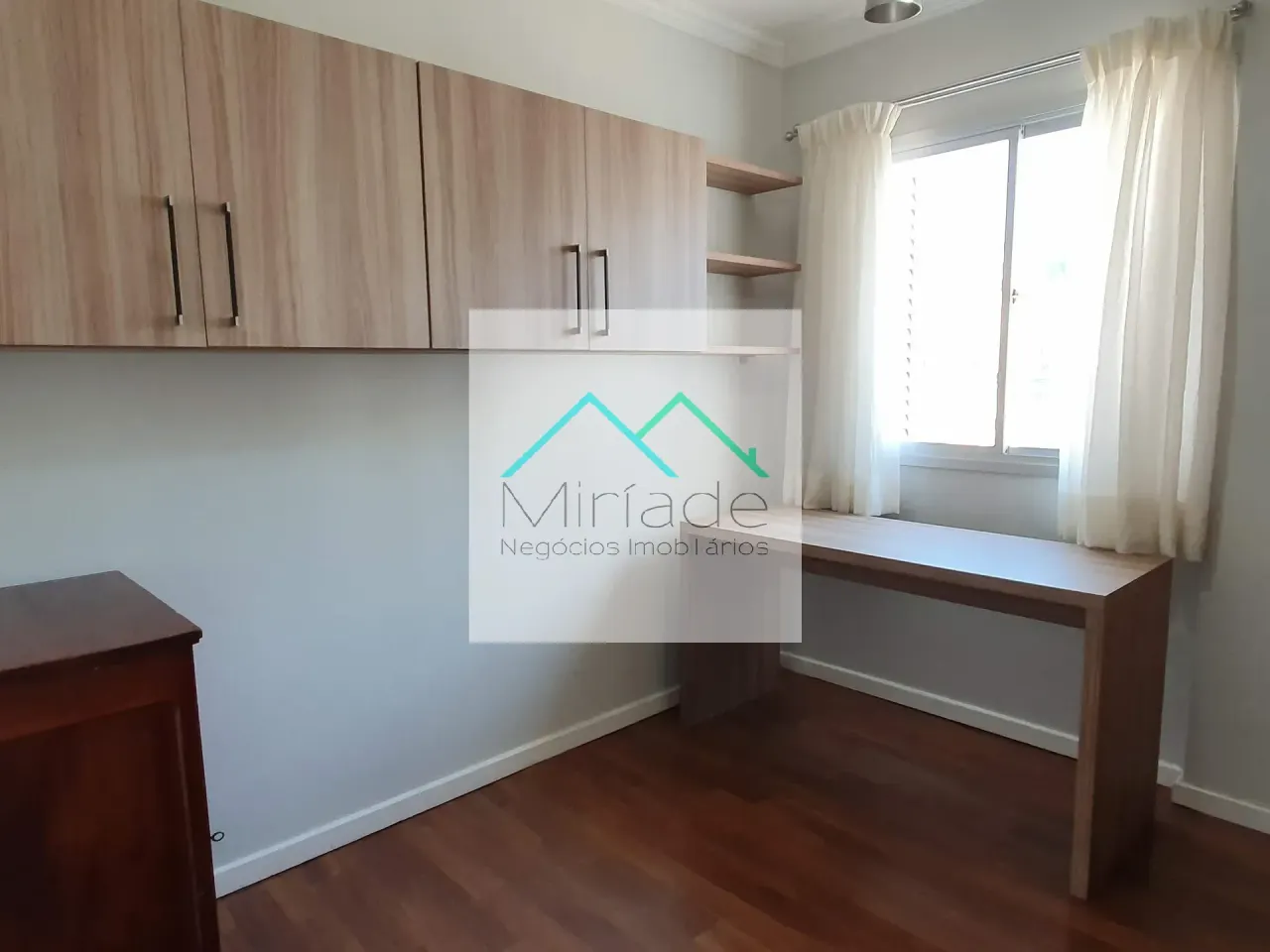 3-bedroom apartment with a home office — photo 5