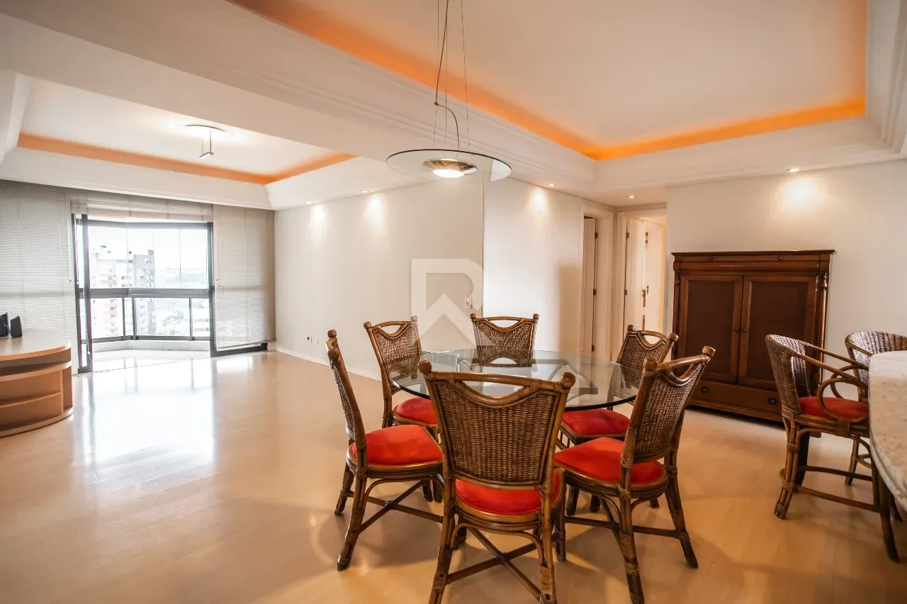 Apartamento de 4 dormitorios, 250 m², 4 baños y 4 plazas — photo 6
