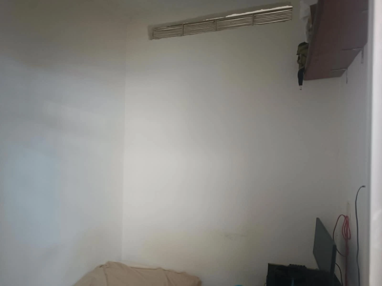 Wood or laminate floors in a 2-bedroom apartment, 51 m² — photo 4