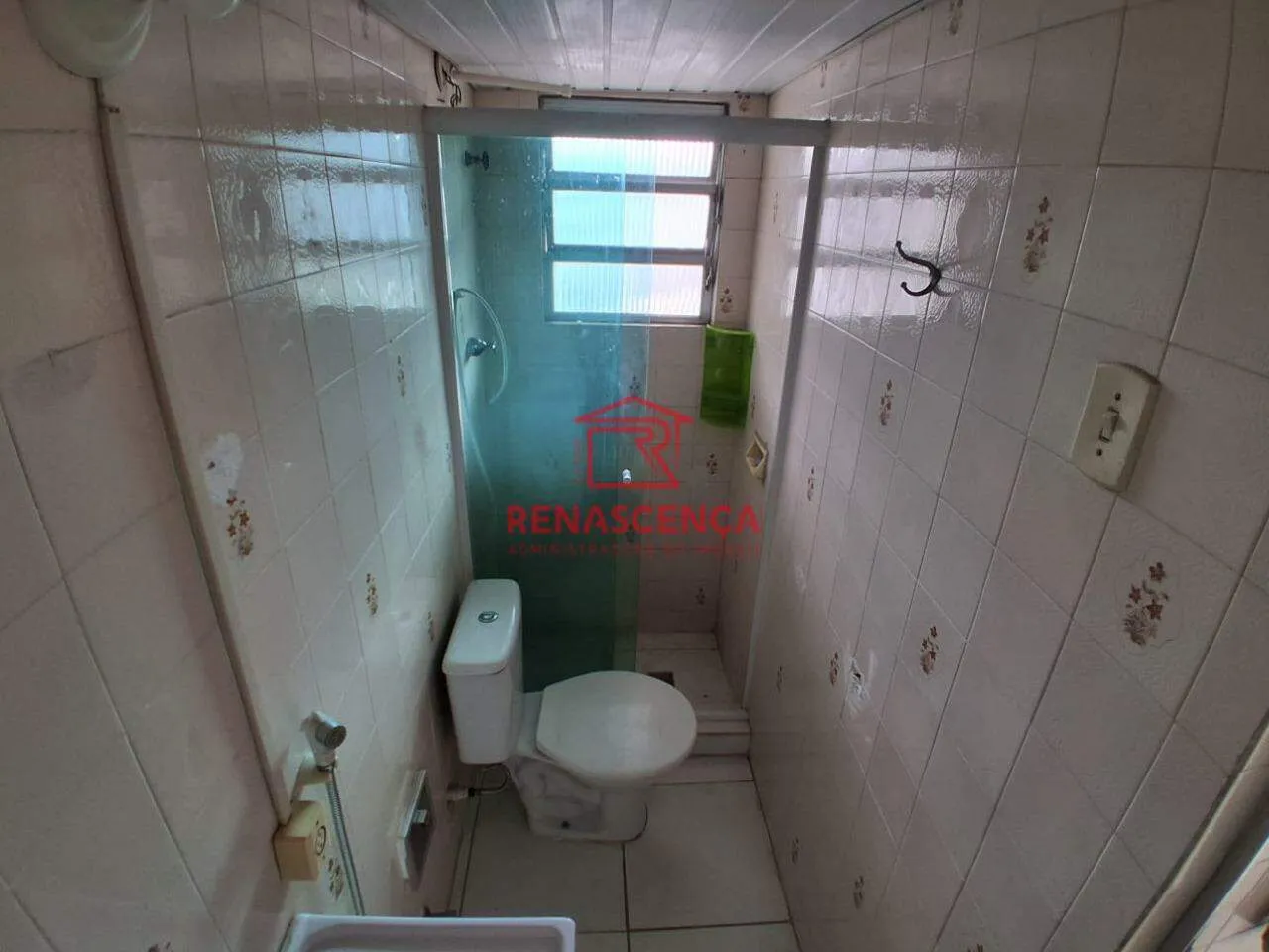 House with 5 bedrooms and 3 bathrooms, with a balcony — photo 24