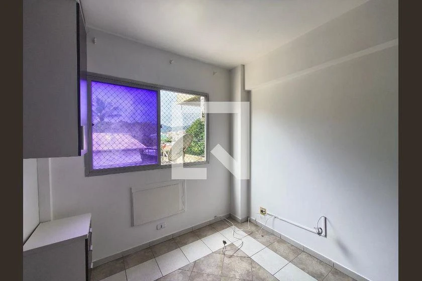 Rental apartment with 2 bedrooms and a balcony — photo 4