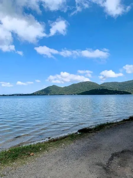 Квартира 69 м² з видом на воду та робочим місцем — photo 14