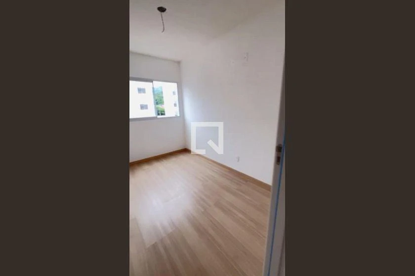 Apartamento de 2 quartos com cozinha fechada e 45 m² — photo 20