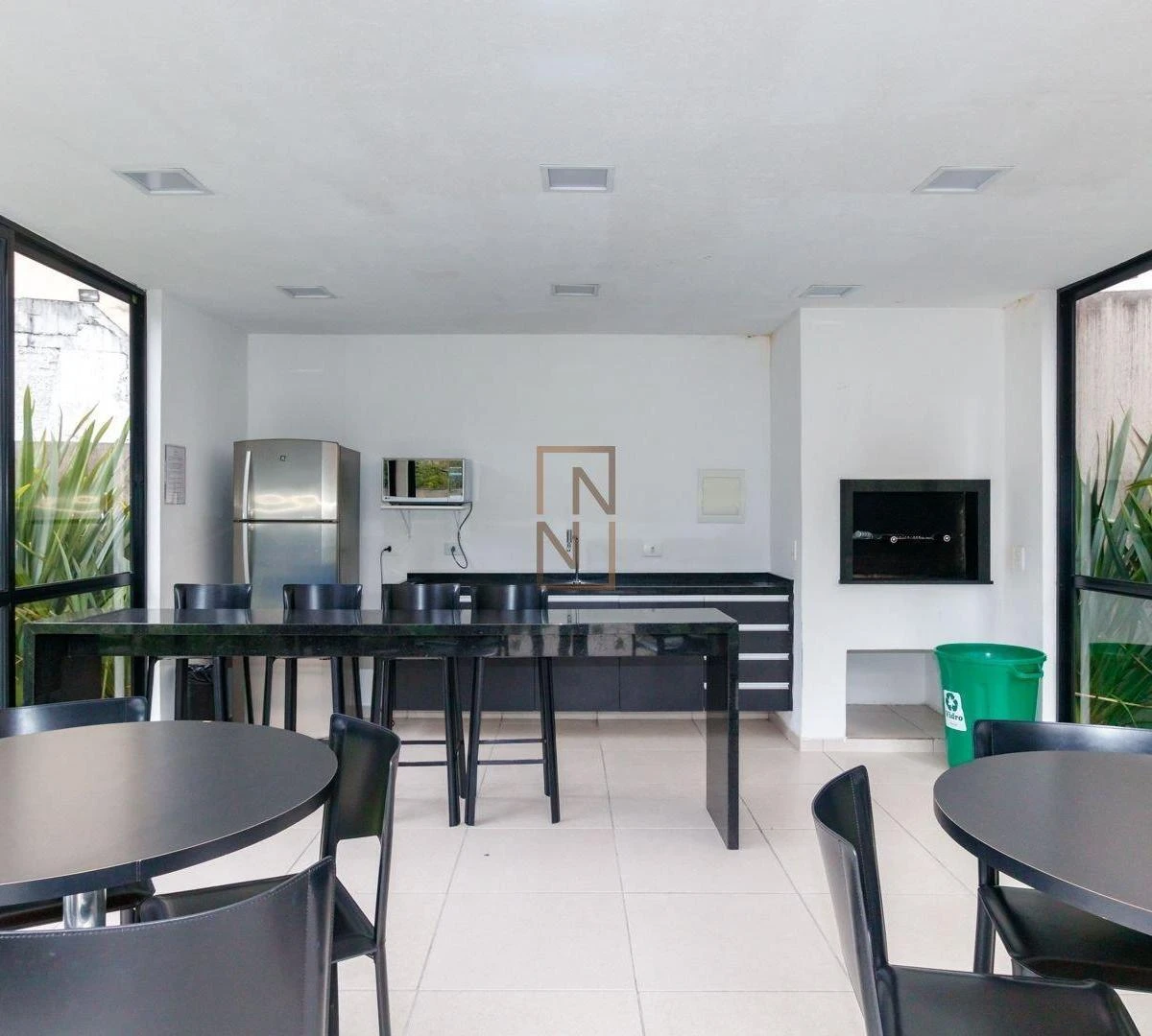One-bedroom apartment with a dryer in Curitiba — photo 10