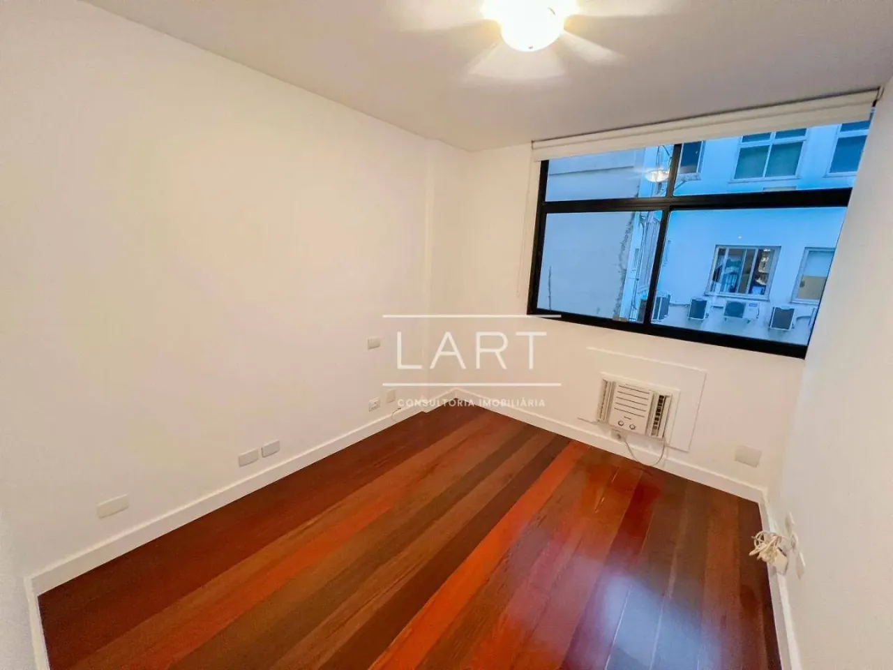 3-bedroom apartment, 125 m² — photo 3