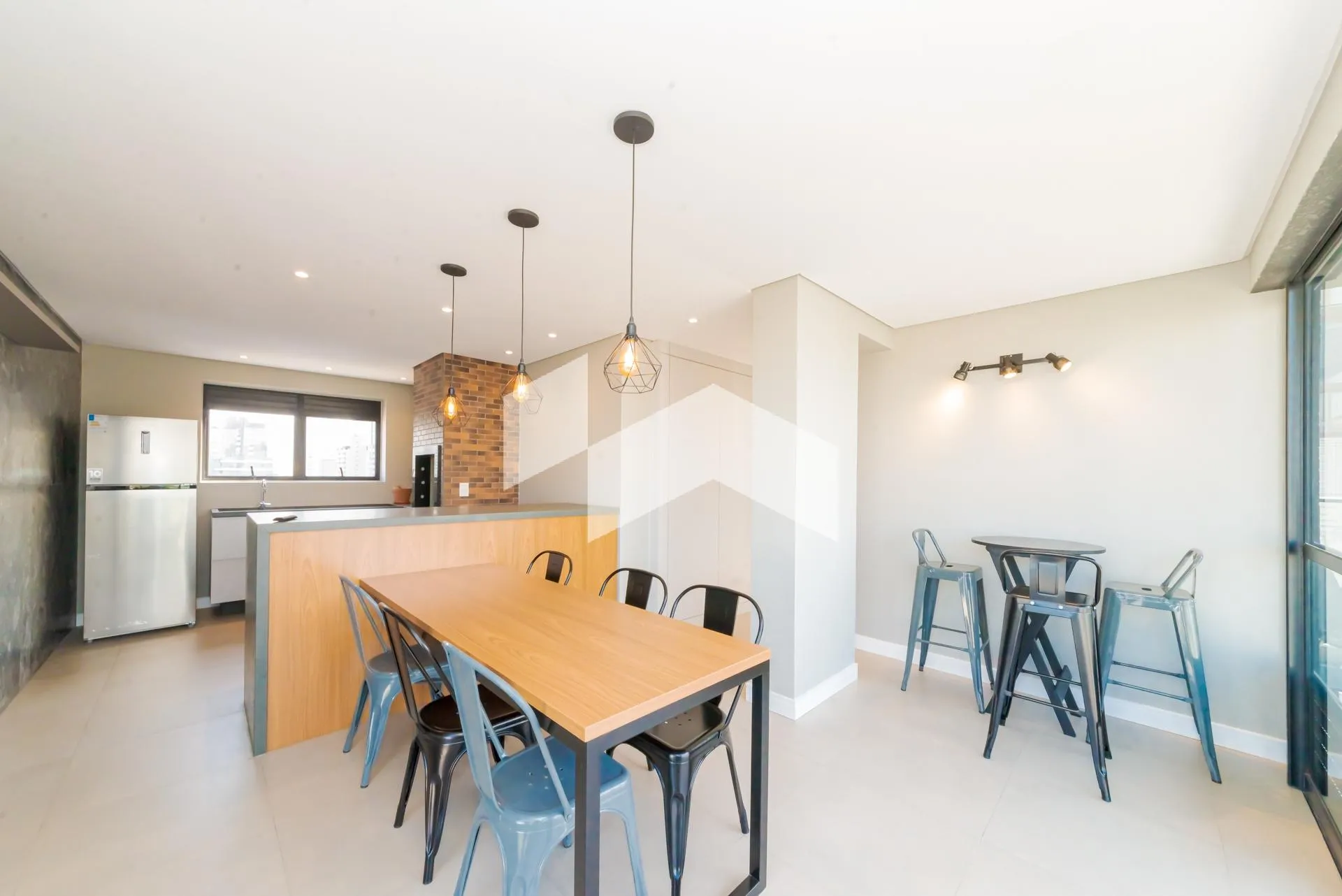 Studio de 24 m² com ar-condicionado e sem vaga — photo 32