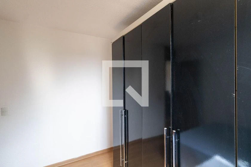 Home office in a 2-bedroom apartment, 42 m² — photo 5